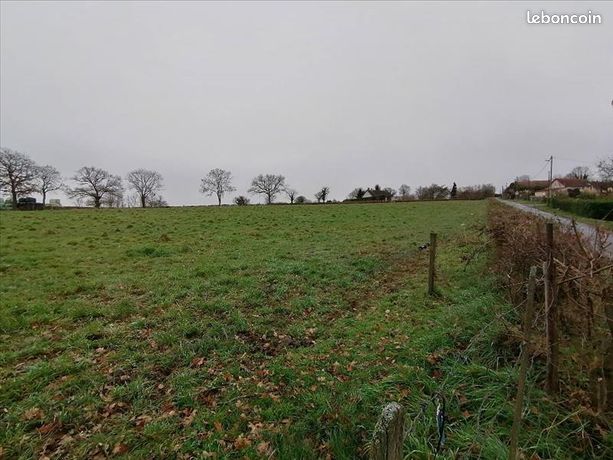 Terrain 2 737 m² Saint Genest