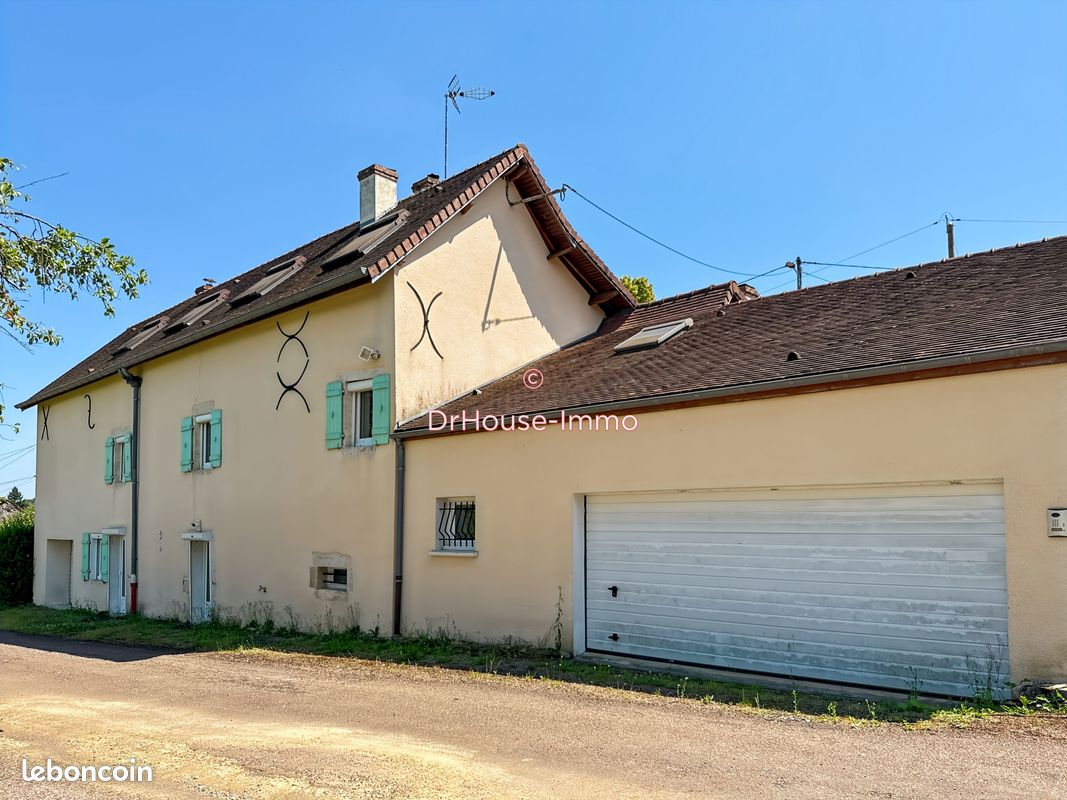 Maison 9 pièces 169 m² · à Cirey-lès-Pontailler · 169 m² · 270 000 €