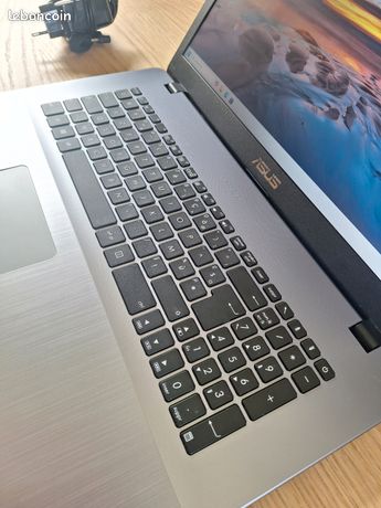 PC Portable ASUS X73SD 17,3" I5 8Go RAM SSD 1To GT610M Win11 Pro - Reconditionné