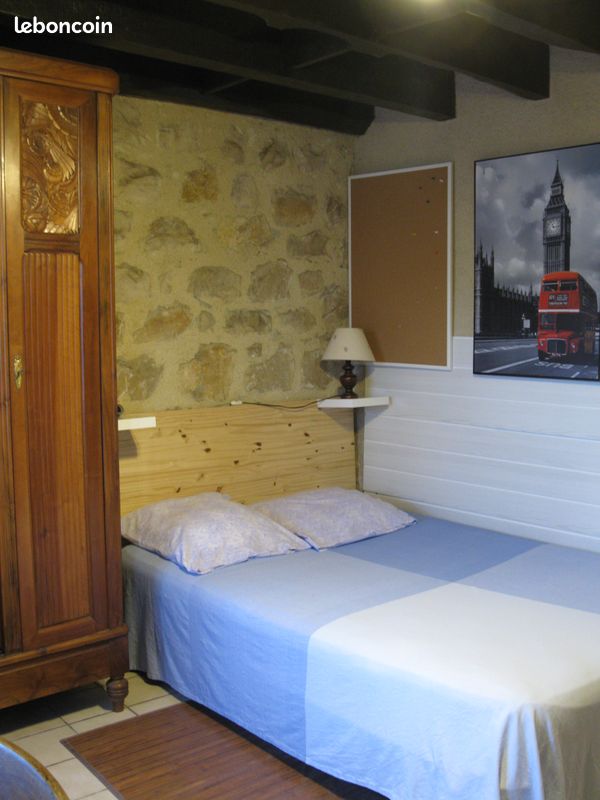 Appartement 1 pièce 20 m² · à Figeac · 20 m² · 330 €/mois