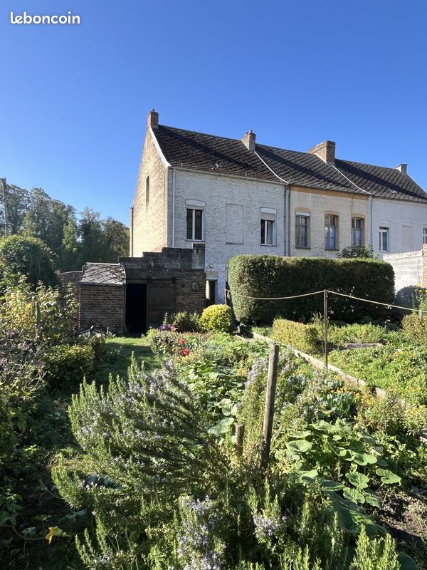 Maison 4 pièces 130 m² · à Le Cateau-Cambrésis · 130 m² · 96 000 €