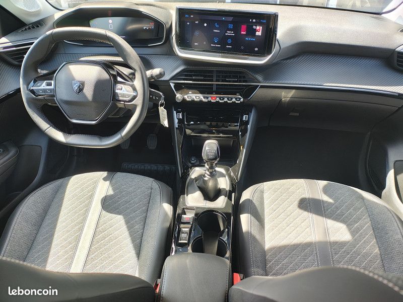 Peugeot 208 1.2 100CH S&S ALLURE - GARANTIE 12 MOIS - CAPTEURS AV ET AR (image 21)