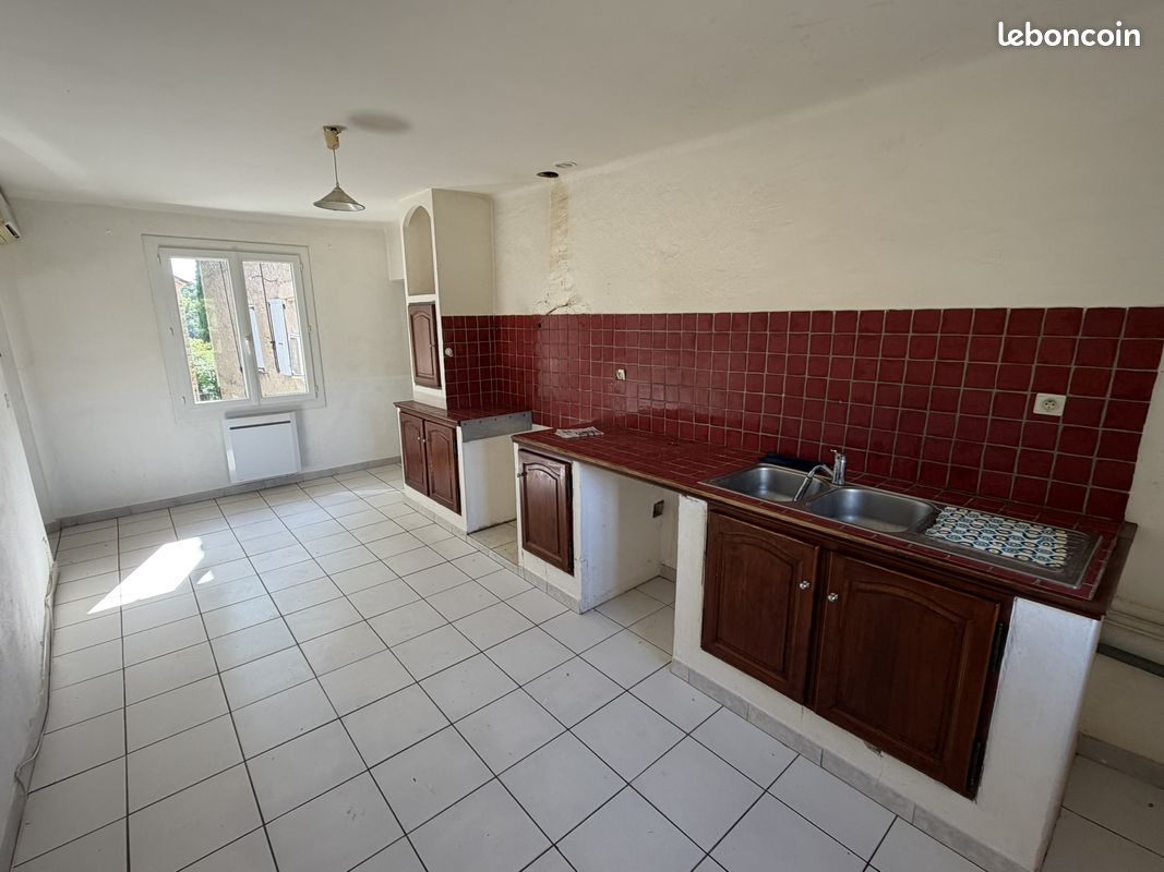 Propriété 9 pièces 190 m² (image 23)
