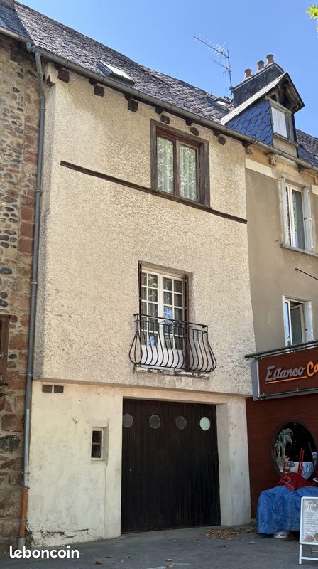 Maison 4 pièces 90 m² · à Espalion · 90 m² · 79 000 €