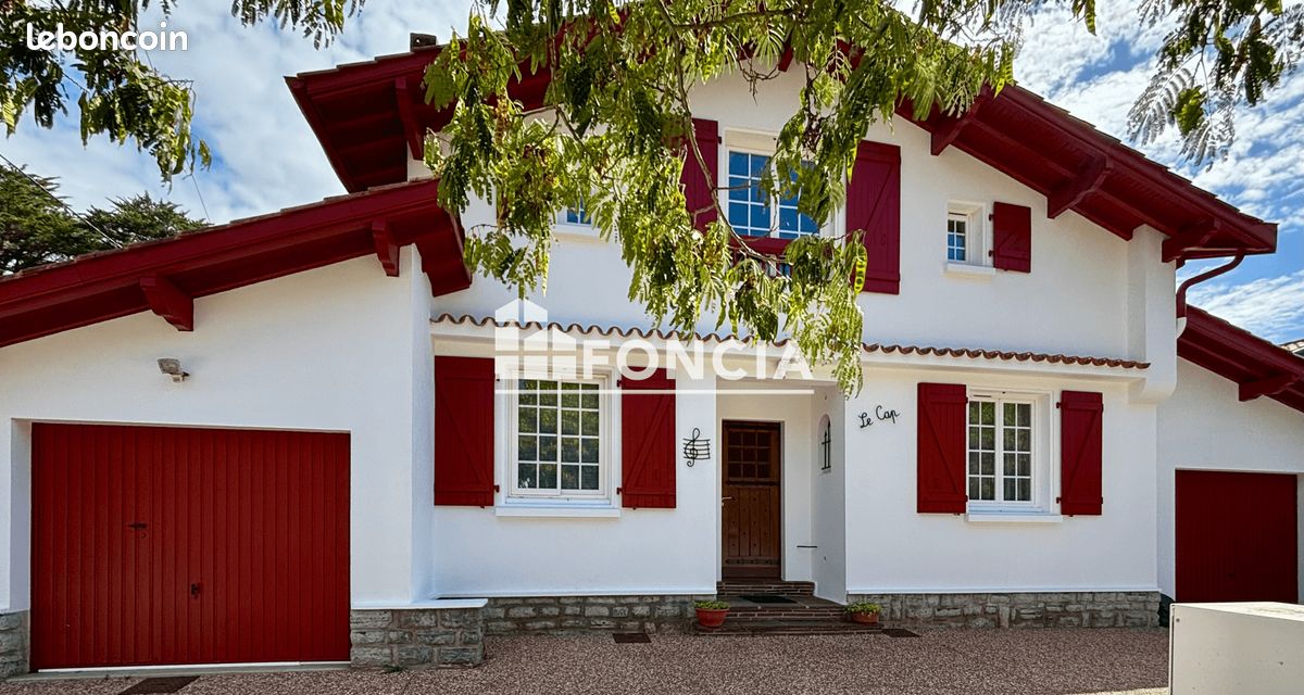 Appartement 3 pièces 73 m² · à Saint-Jean-de-Luz · 73 m² · 990 €/mois