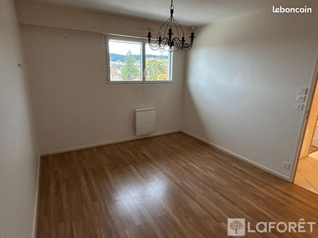Appartement a louer pontarlier - 3 pièce(s) - 88 m2 - Surfyn