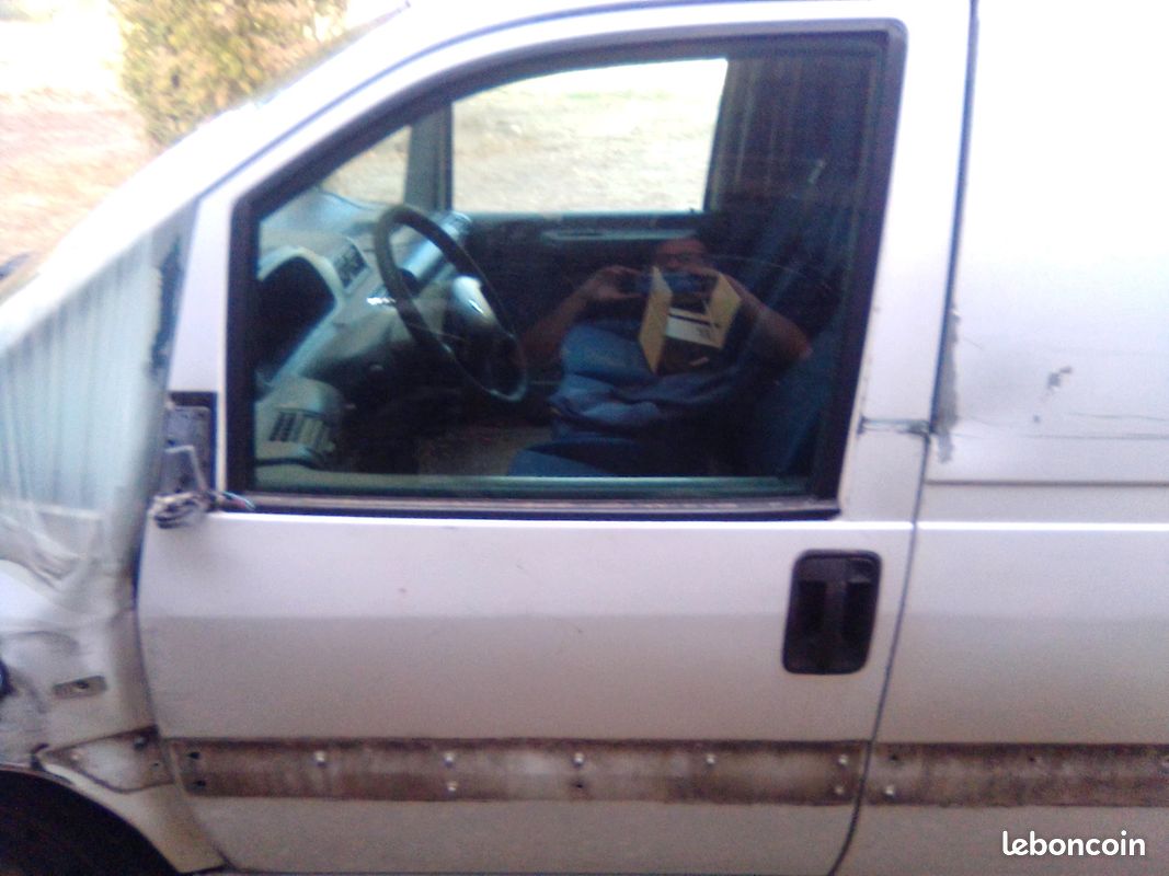 Portes complètes avant gauche et droite Peugeot Expert 2006 (image 2)