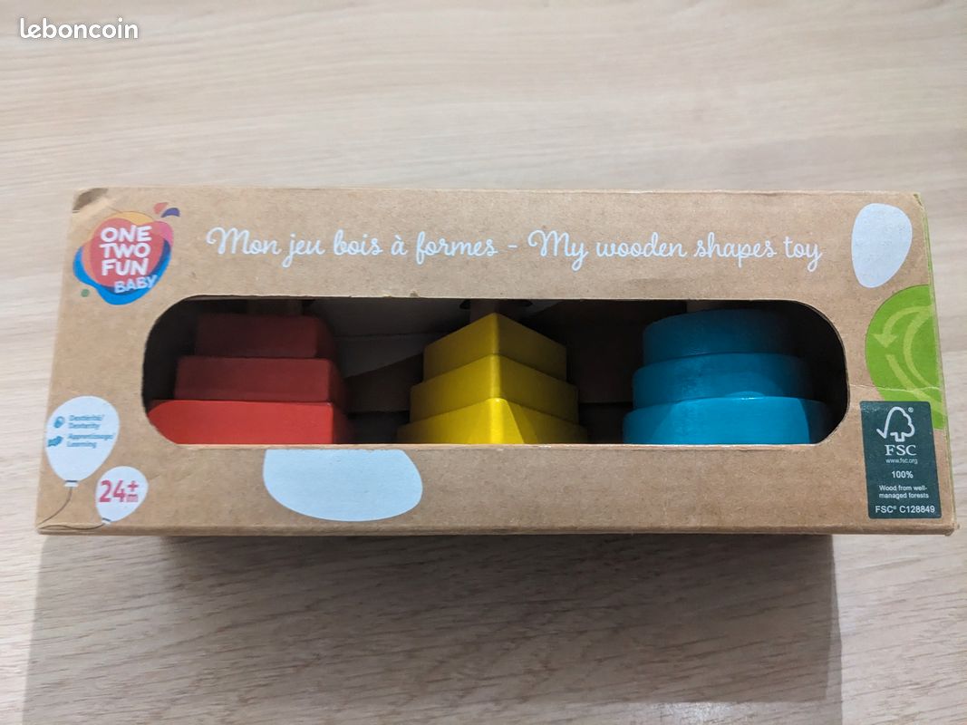 Jeu en bois à formes (image 2)