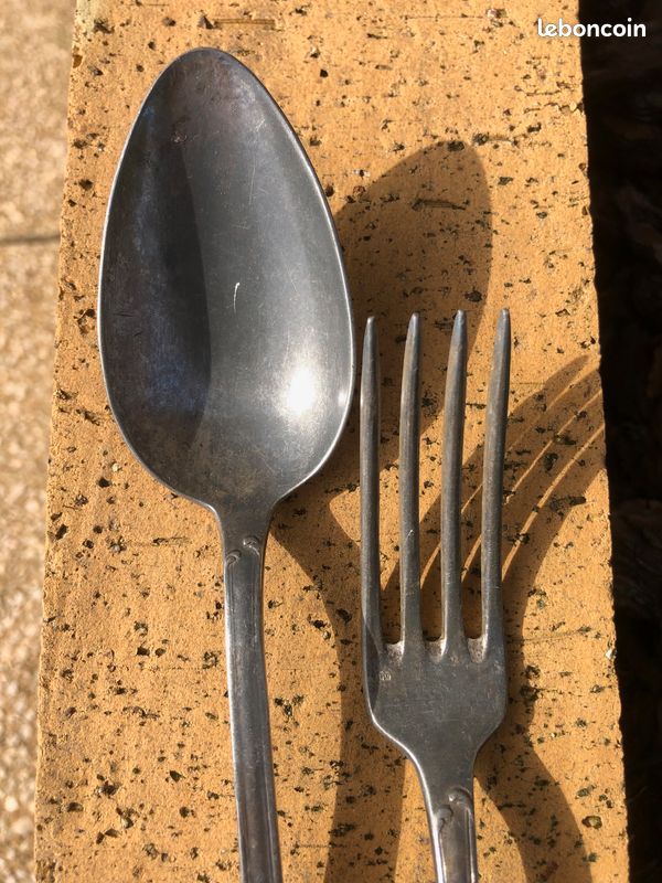 Ancien Couvert En Métal Argenté (21,5 Cm) Dans Son écrin - Fabrication Française
