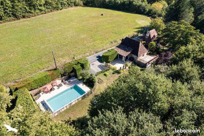 Maison 6 pièces 151 m²