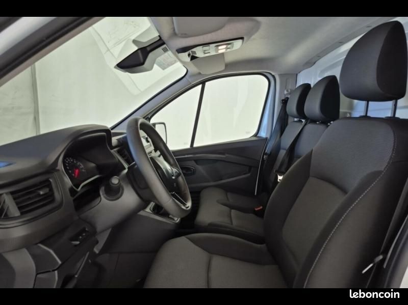 Renault Trafic Fg L1H1 3T 2.0 Blue dCi 130ch Confort (image 8)
