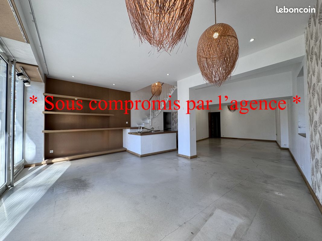 Immeuble 180 m² · à L'Isle-sur-la-Sorgue · 180 m² · 870 000 €