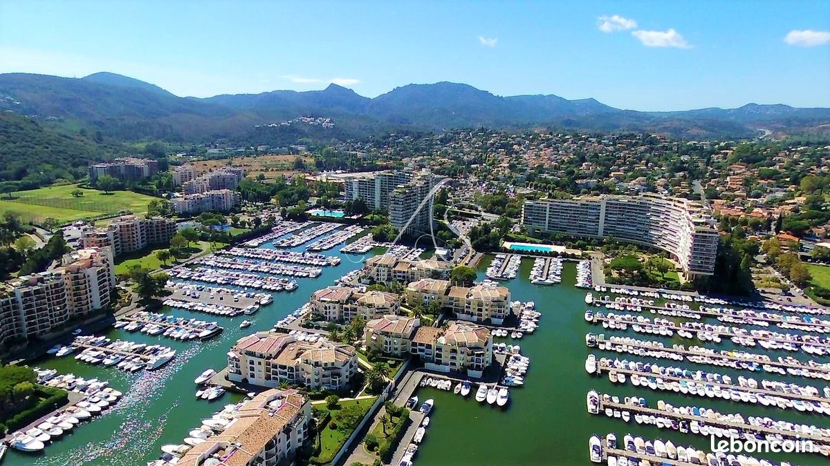 Appartement 1 pièce 24 m² · à Mandelieu-la-Napoule · 24 m² · 72 000 €