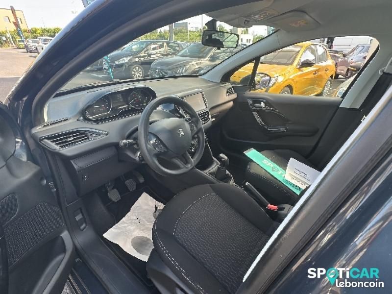 Peugeot 208 1.2 PureTech 68ch E6.c Active 5p (image 24)
