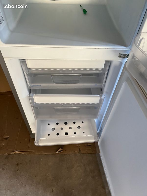 Refrigerateur/congelateur (image 5)