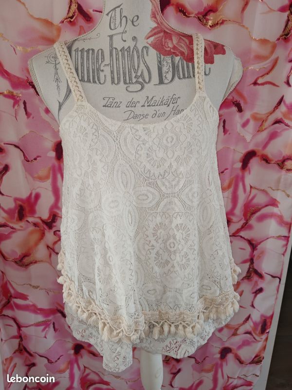 Haut dentelle (image 1)