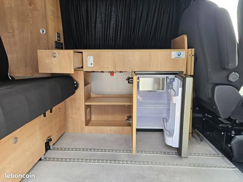 Citroen Jumpy Fg AMENAGE M 2.0 BlueHDi 145 Pack Premium Connect EAT8 + OPTIONS (image 16)
