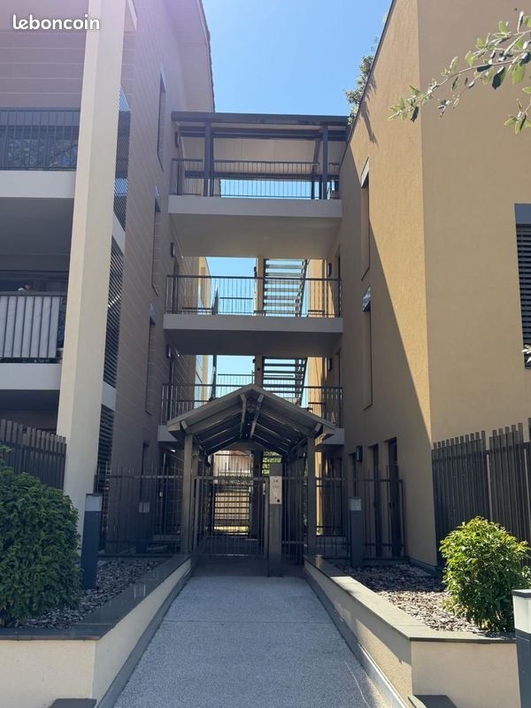 Appartement 3 pièces 64 m² · à Miribel · 64 m² · 295 000 €