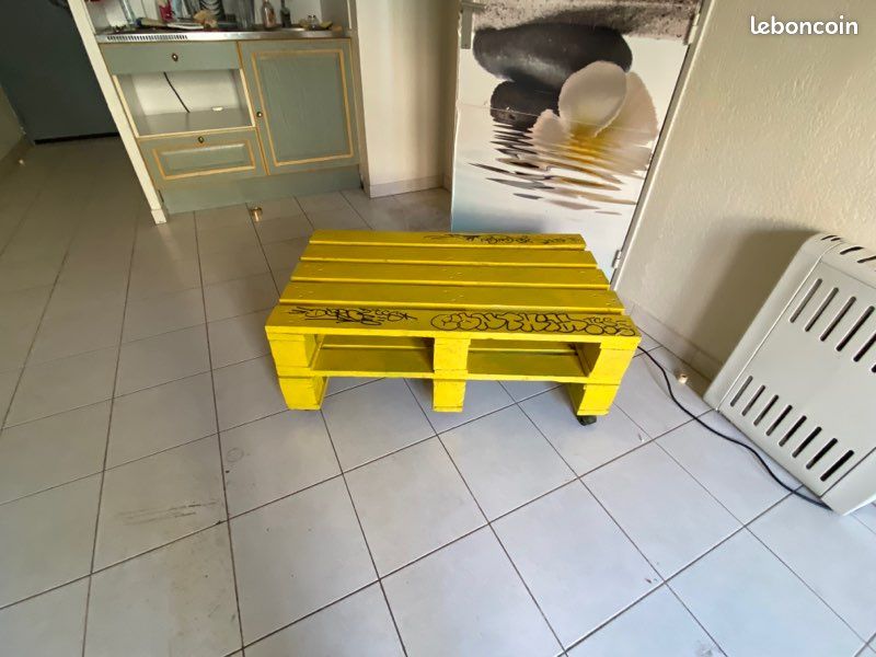 Table en palette (image 1)