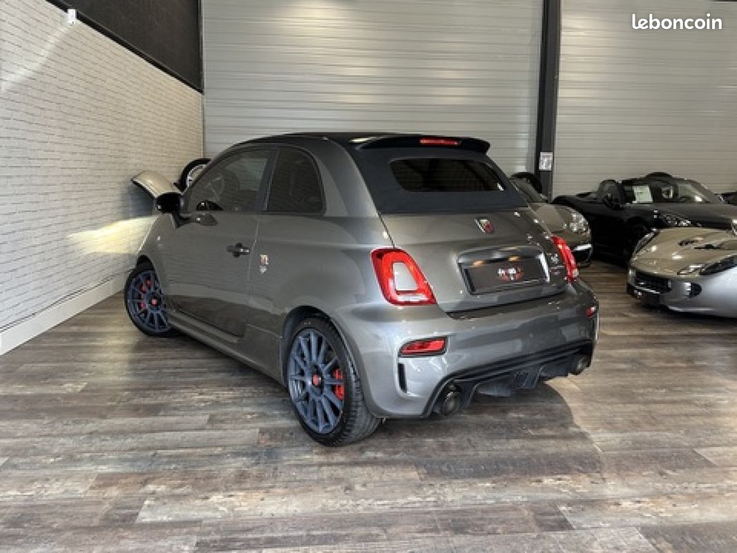 ABARTH 595 1.4 T-Jet Competizione Ligne AKRA + Pack Carbone + Beats Audio (image 4)