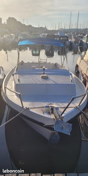 Bateau pêche Guy Coach 580 avec place (image 3)