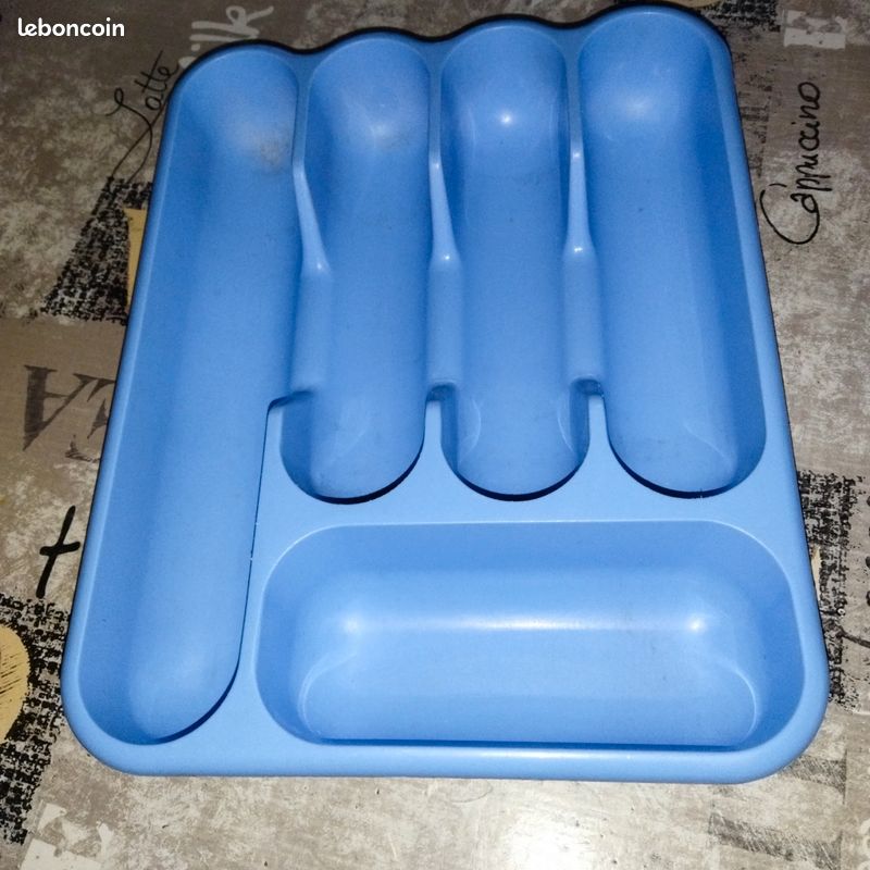 Range couverts (image 1)