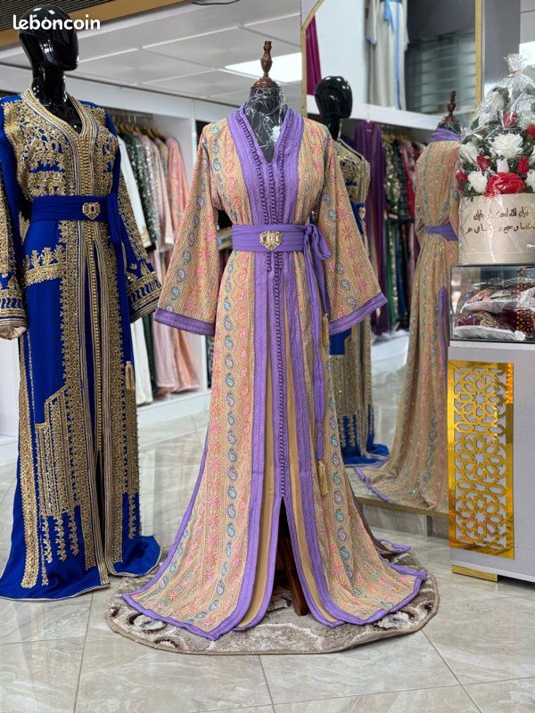 ✨ Magnifique Takchita Caftan Marocain fait main ✨ Vêtements