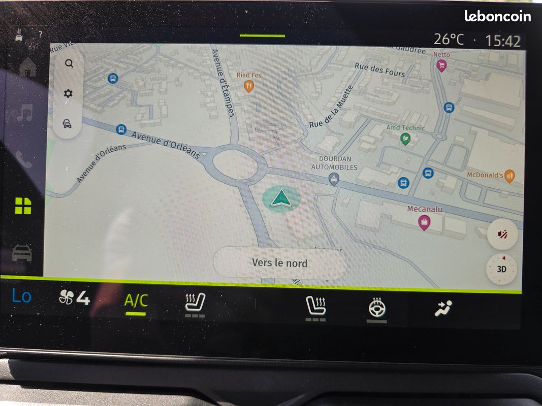 Dacia duster journey e-tech 140 tres bel etat 16898 kms garantie +12 mois (image 12)