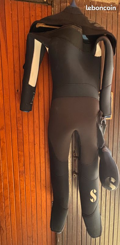 Combinaison femme semi étanche SCUBAPRO NOVASCOTIA Taille 40 épaisseur 7,5mm Poids 3,6 kg (image 3)