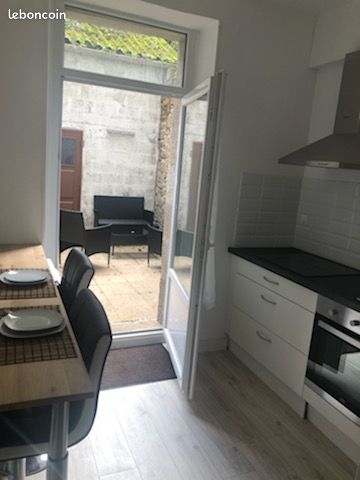 Appartement 2 pièces 25 m² · à Quimper · 25 m² · 450 €