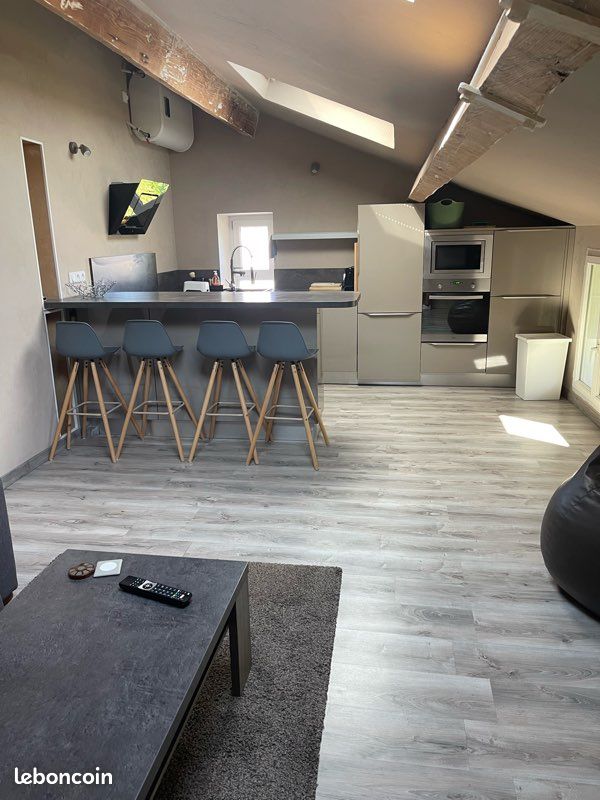 Appartement 3 pièces 43 m² · à Solliès-Pont · 43 m² · 865 €/mois
