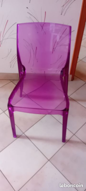 Chaises (image 1)