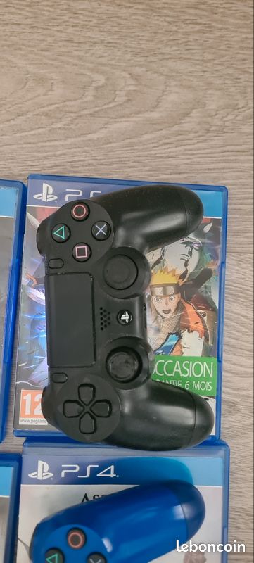Ps4 1 tera avec jeux manettes et disque dur (image 4)