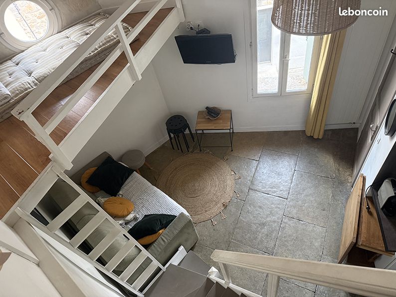 Charmant studio T1 climatisé avec mezzanine - Mudaison - 84 / nuit (image 1)