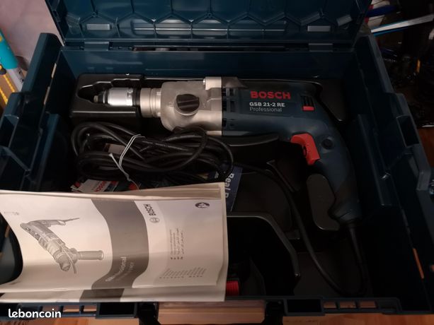 Perceuse a percussion de marque metabo dans coffret. Modele .sbe -850 -2 . 850 xatts. Dans son coffret Tres bon etat - Bricolage