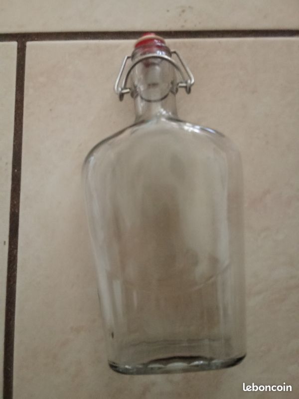 1 petite bouteille 0.5 cl (image 3)