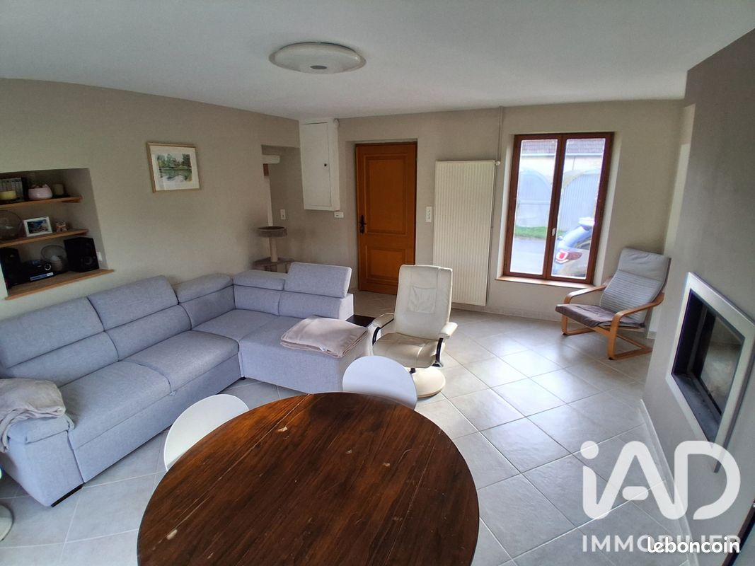 Maison 5 pièces 150 m² · à Vézilly · 150 m² · 178 000 €