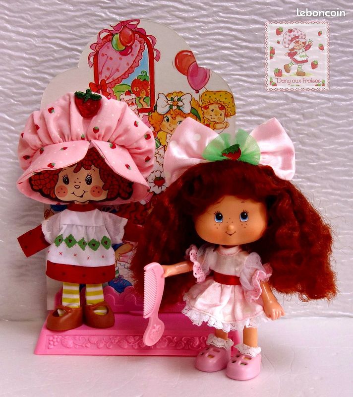 Poupée Charlotte Aux Fraises – Strawberry Shortcake N°S406 (Occasion, Très Bon état)