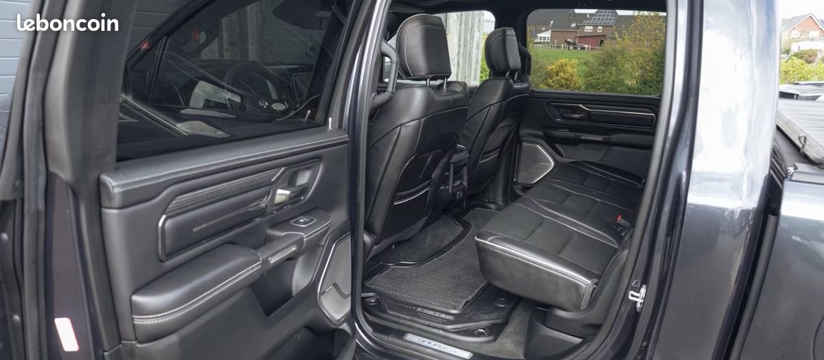 Dodge RAM 1500 Limited LPG 5.7 V8 HEMI 401 ch 4x4 – Pano – Air Suspension – 360° (image 11)