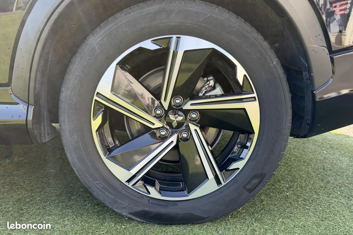 Mitsubishi eclipse cross phev rechargeable 188 4wd intense style garantie (image 24)