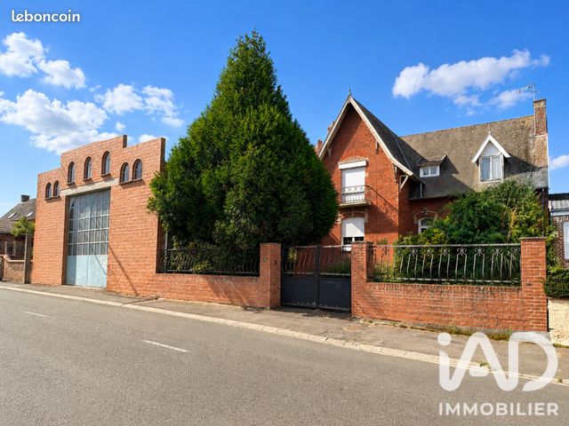Maison 5 pièces 150 m² · à Sailly-en-Ostrevent · 150 m² · 180 000 €