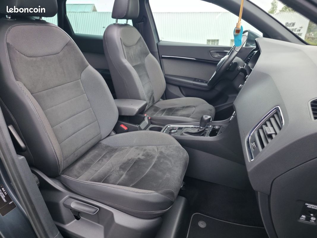 SEAT ATECA 1.4 TSI 150 XCELLENCE / TOIT OUVRANT / ATTELAGE ELECTRIQUe (image 21)