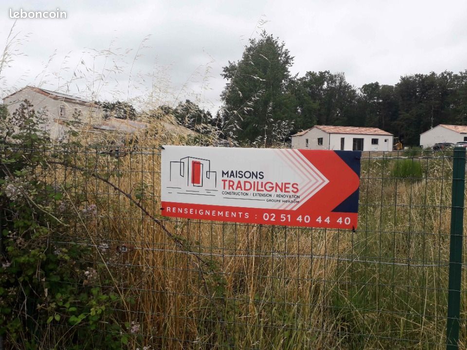 Terrain 370 m² La Boissiere De Montaigu · à La Boissière-de-Montaigu · 39 500 €
