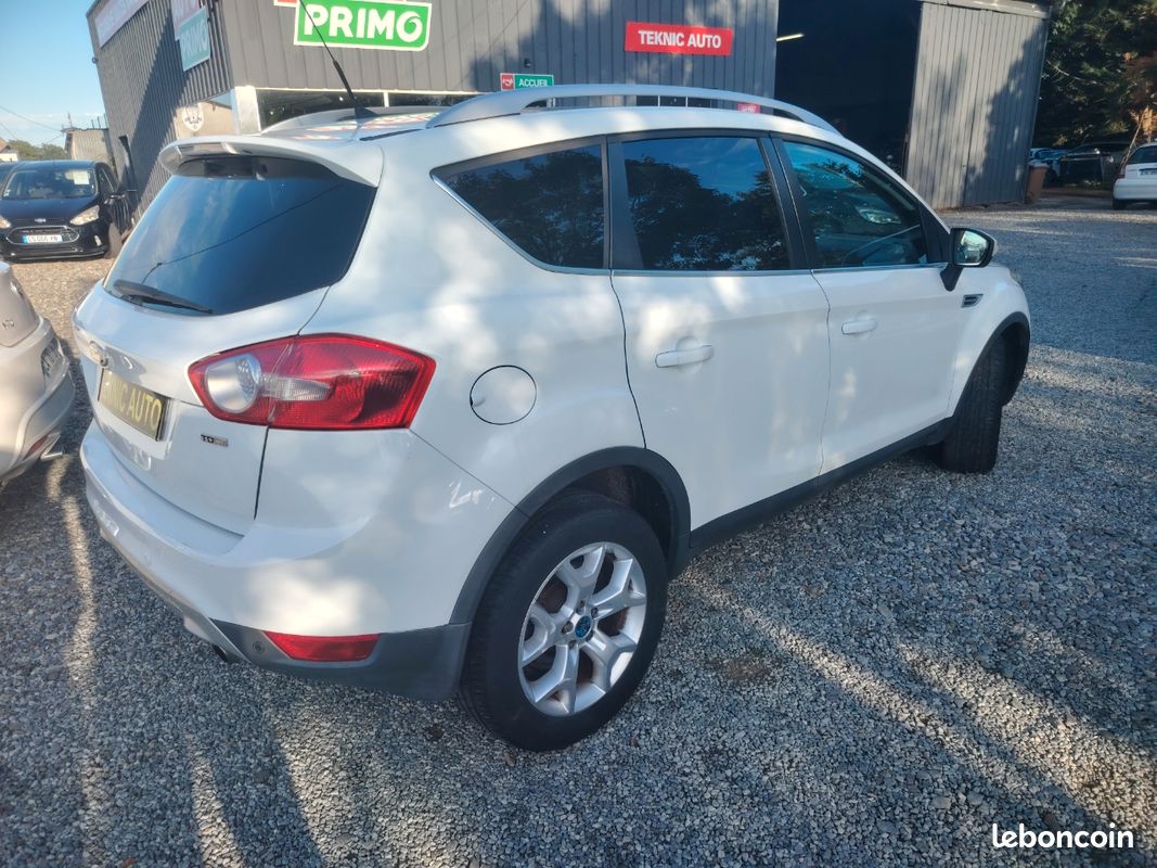 Ford kuga 2.0 Tdci 140 CV titanium (image 4)