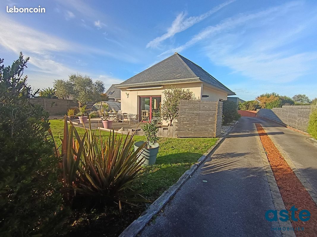 Maison 6 pièces 154 m² · à Lannilis · 154 m² · 434 920 €