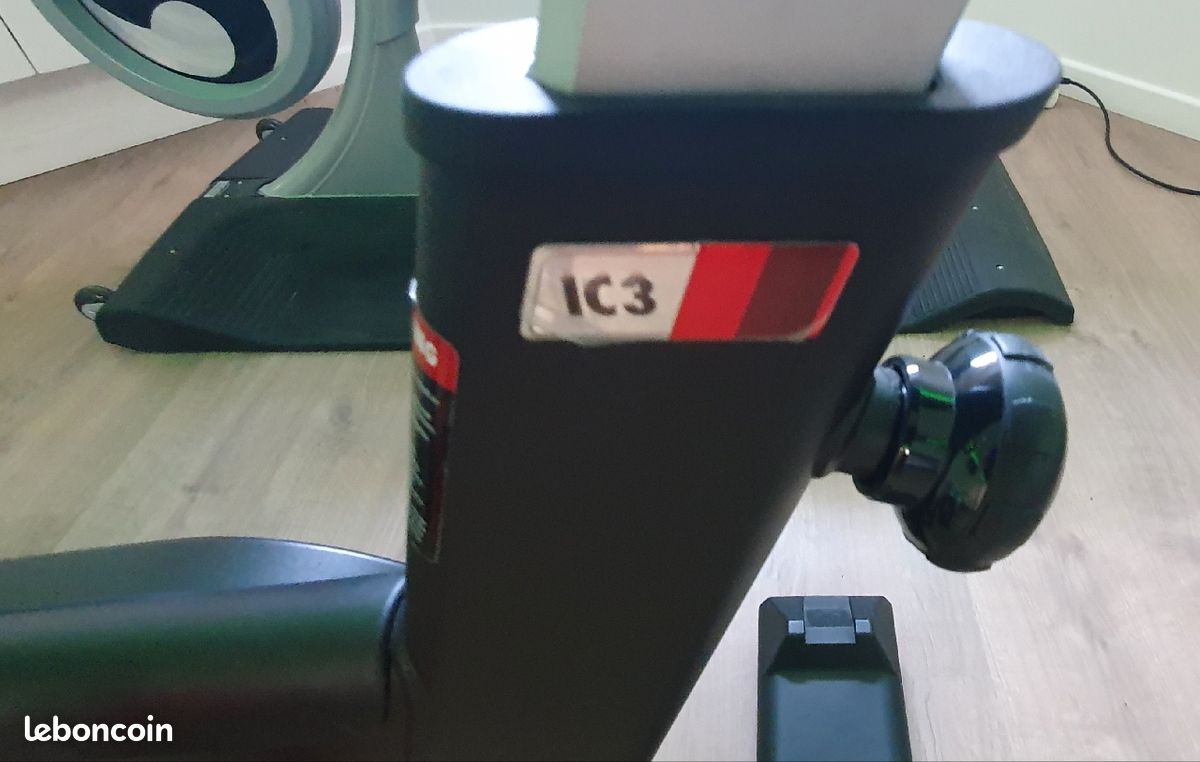 Vélo matrix IC3 spinning (image 3)