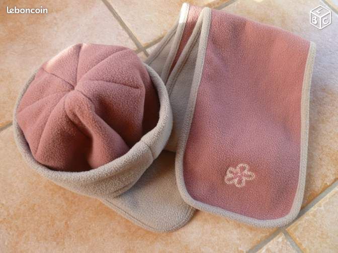 Bonnet / chapeau + écharpe pour enfant (image 1)