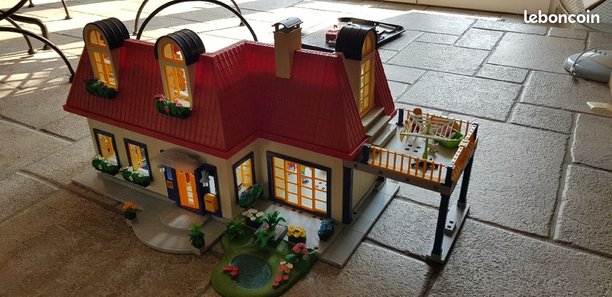Maison Playmobil (image 1)