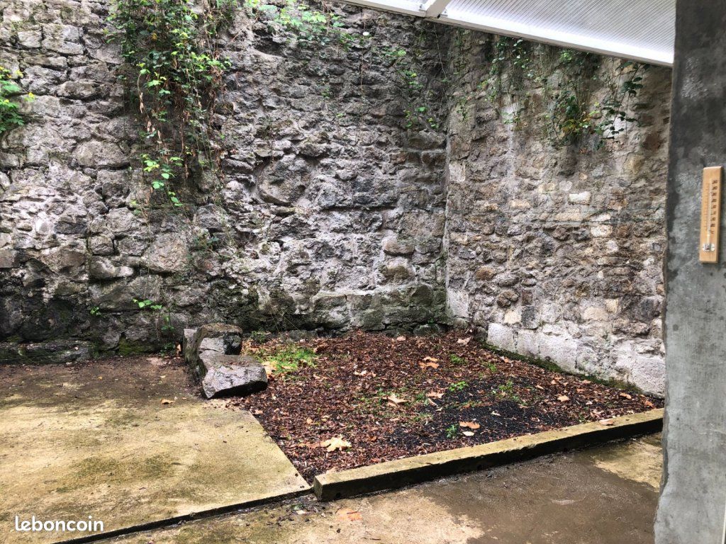 Appartement 2 pièces 35 m² · à Saint-Étienne · 35 m² · 450 €