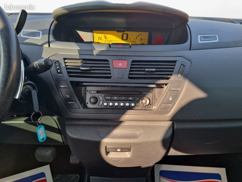 Citroen C4 PICASSO 1.6 E-HDI110 FAP ATTRACTION BMP6 (image 11)